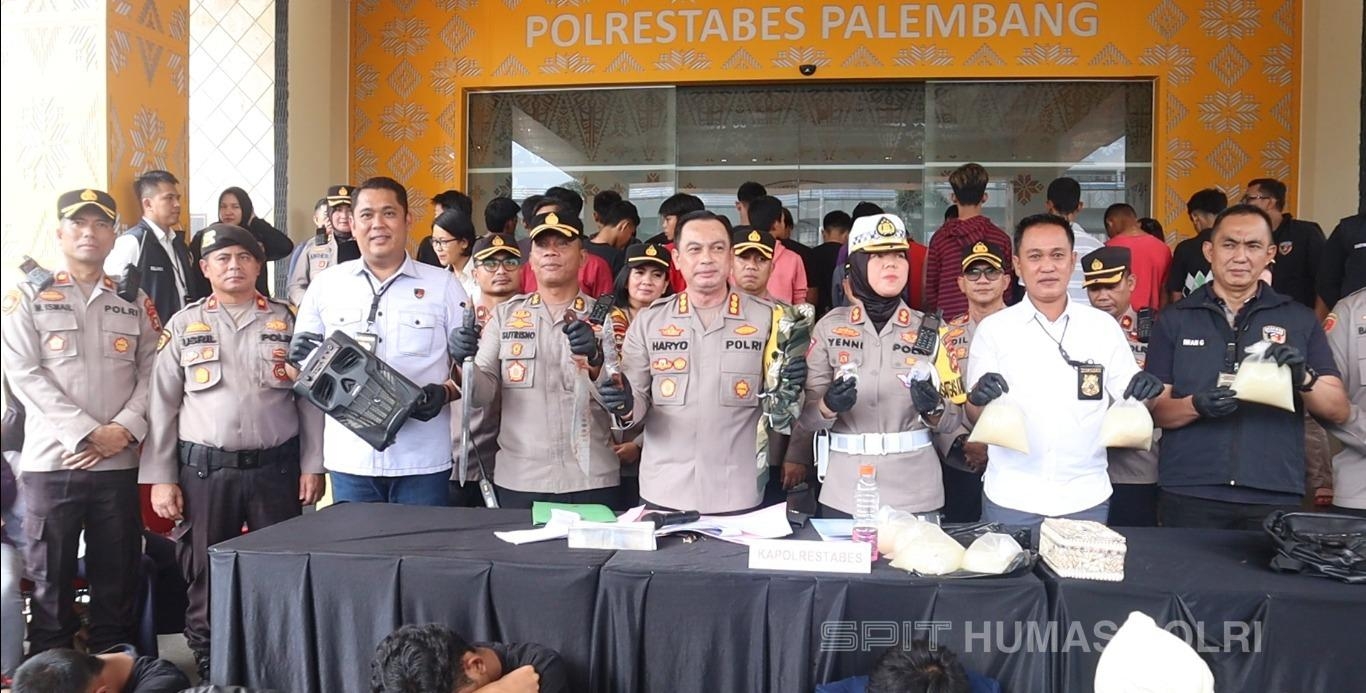 Razia Antisipasi Gangguan Kamtibmas di Palembang Berhasil Amankan Pelaku Tawuran Hingga Sajam