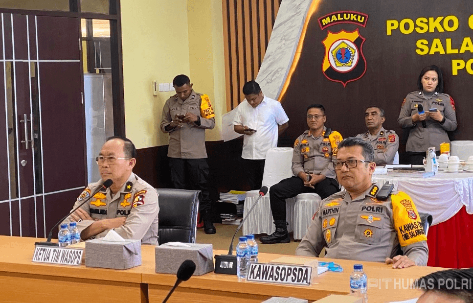 Tim Itwasum Polri mengunjungi Polda Maluku. Kedatangan mereka untuk melakukan kegiatan pengawasan pelaksanaan pengamanan Operasi Mantap Brata (OMB) Salawaku 2024.